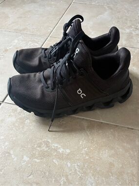 On Cloudswift 3 AD Women’s size 7.5 All Black